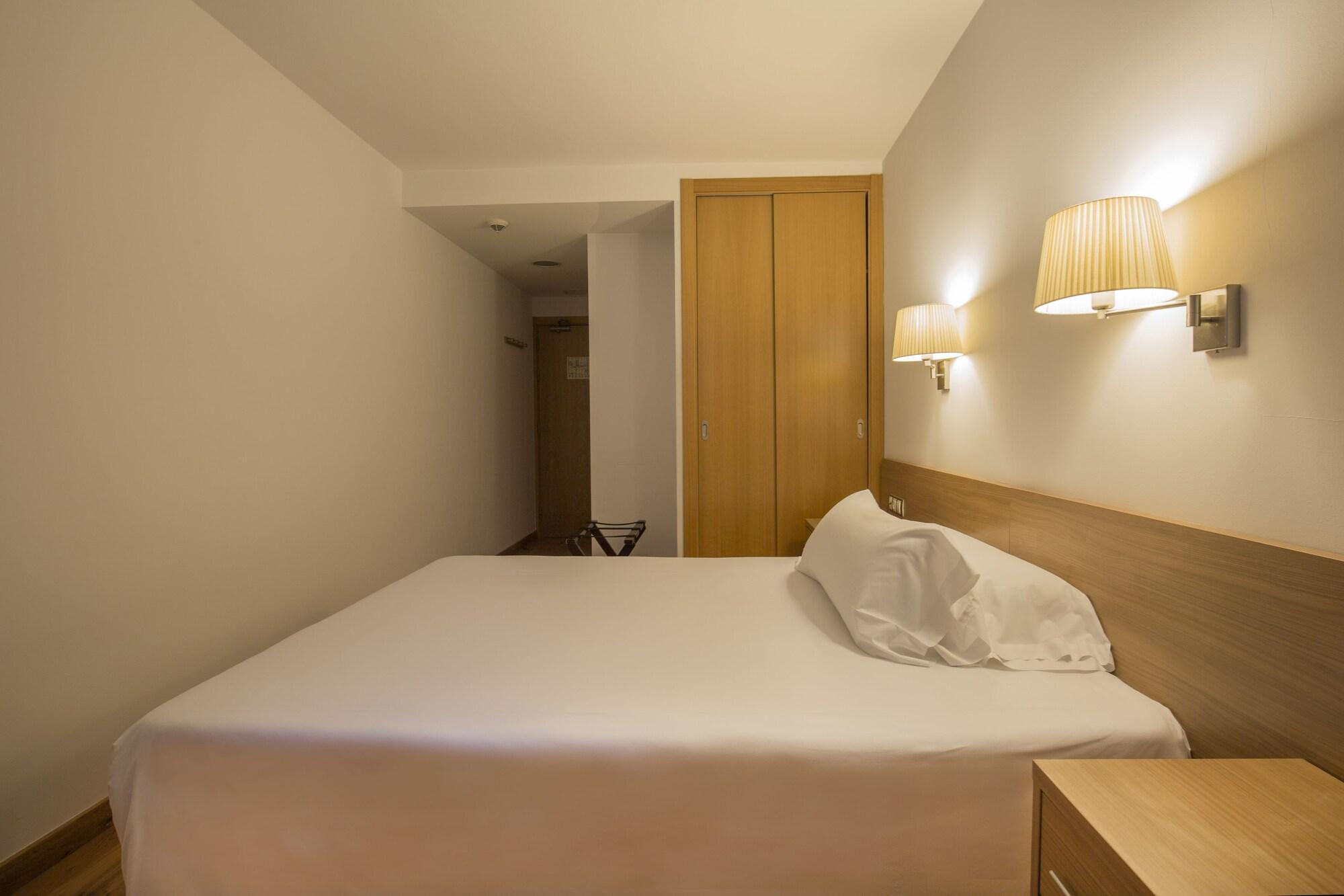 Hotel Catalunya Ski Pas De La Casa Luaran gambar