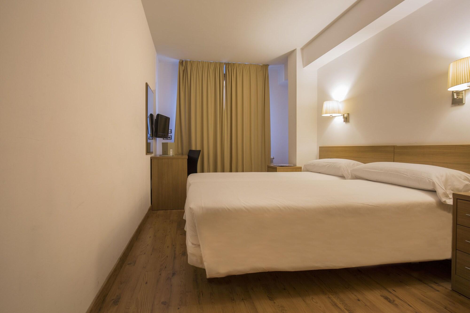 Hotel Catalunya Ski Pas De La Casa Luaran gambar
